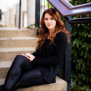 Meet your Posher, Madelaine